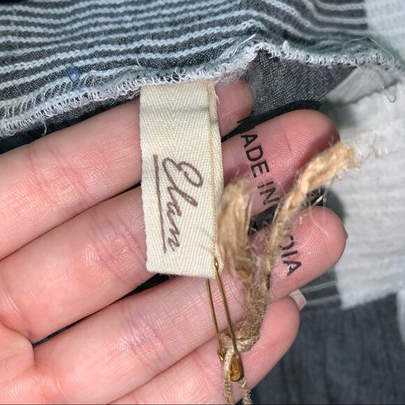 NWT Elan Blue & White Cropped Smocked Striped Off-Shoulder Top Size: Medium - Picture 6 of 15